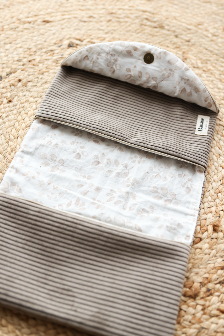 Protège carnet de santé velour marron glacé