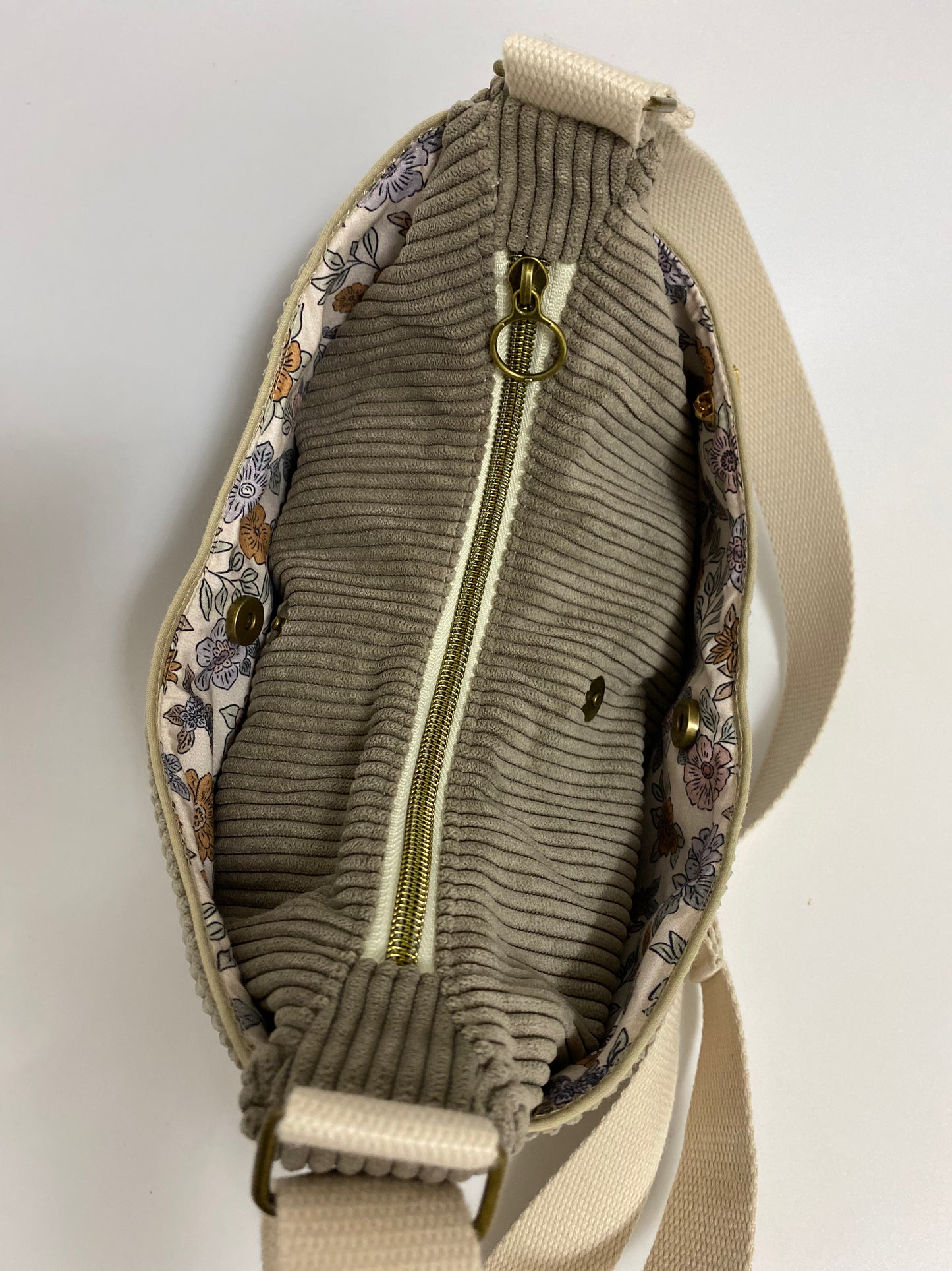 Sac demi-lune en velours